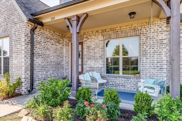 $359,900 | 8705 Bedfordshire Drive, Bartlett, TN 38133