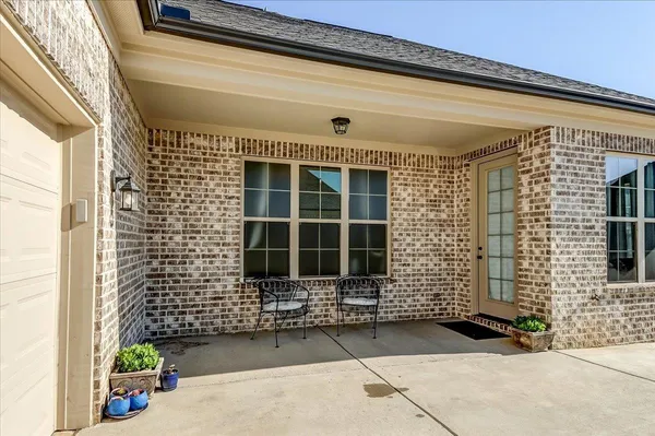 $359,900 | 8705 Bedfordshire Drive, Bartlett, TN 38133
