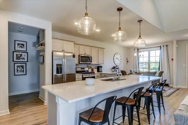 $359,900 | 8705 Bedfordshire Drive, Bartlett, TN 38133