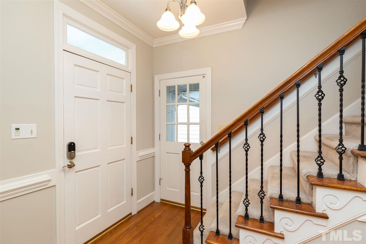 7802 Coach House Lane Raleigh, NC 27615 - Photo 3 of 26