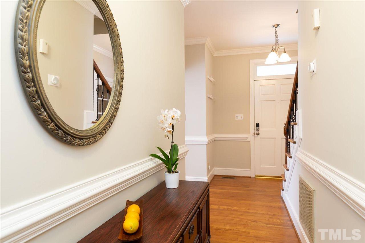 7802 Coach House Lane Raleigh, NC 27615 - Photo 4 of 26
