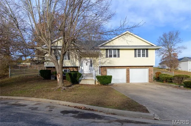 $255,000 | 104 Bailey Renee Street, Waynesville, MO 65583