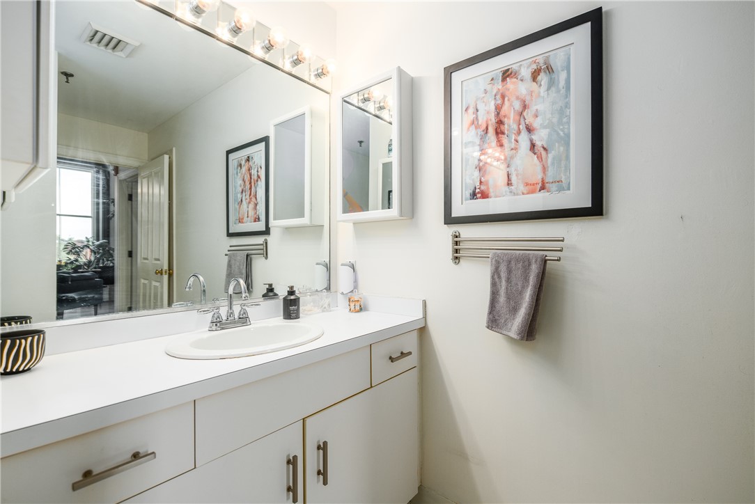 385 Westminster Street, Unit 5C Providence, RI 02903 - Photo 16 of 18