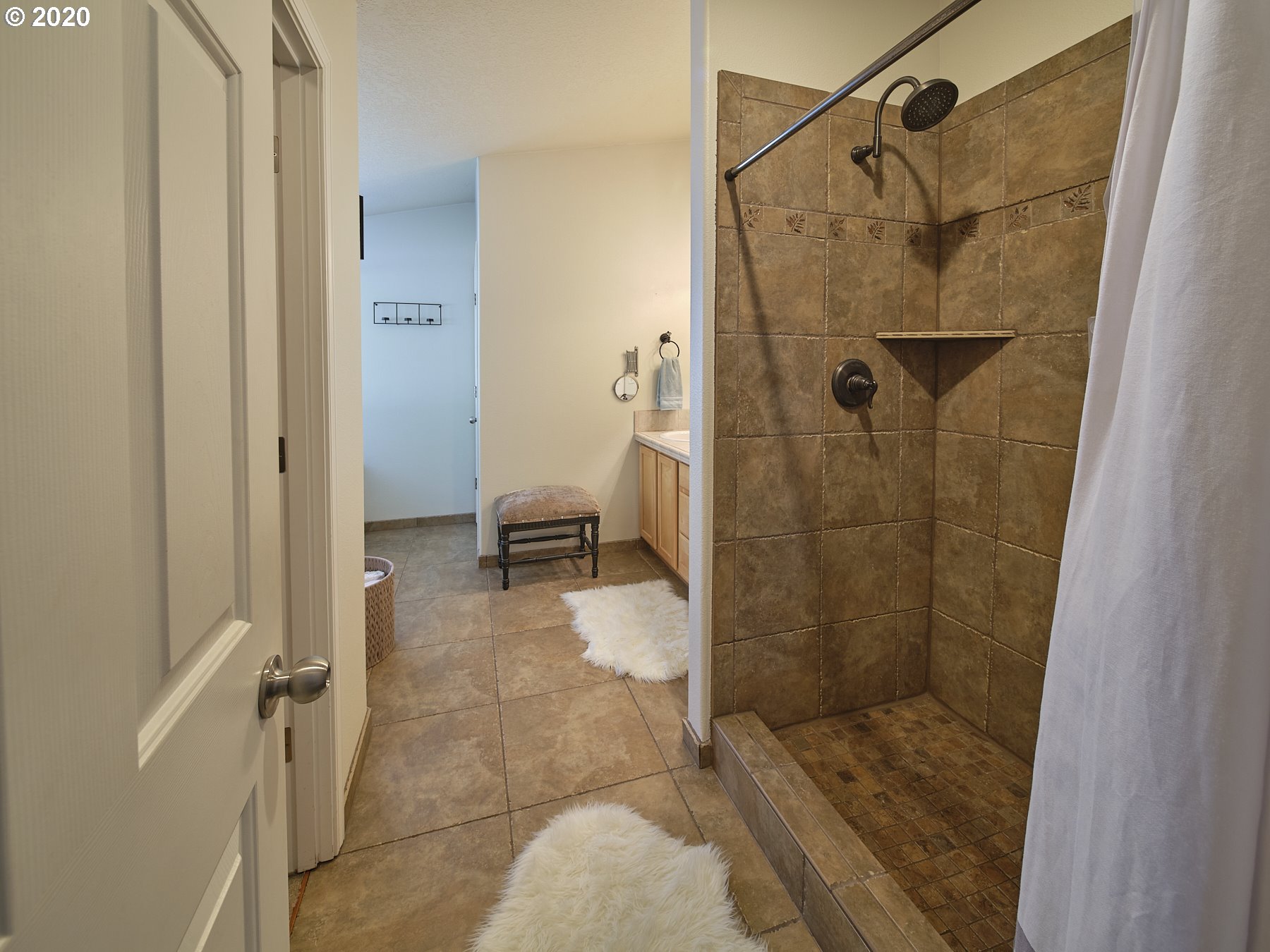 1138 Northwest Meriwether Court Camas, WA 98607 - Photo 17 of 32 Gallery Image 17