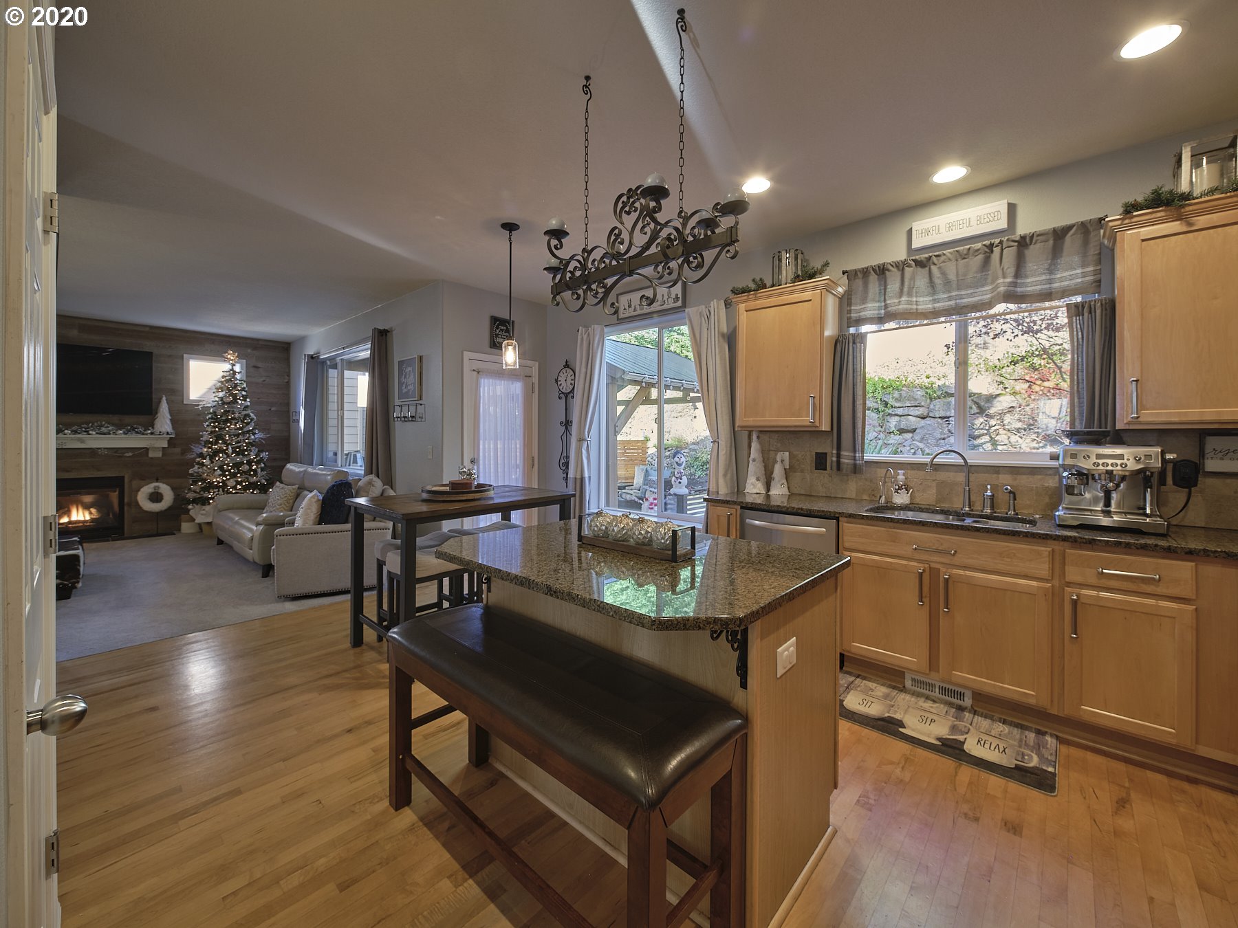 1138 Northwest Meriwether Court Camas, WA 98607 - Photo 4 of 32 Gallery Image 4