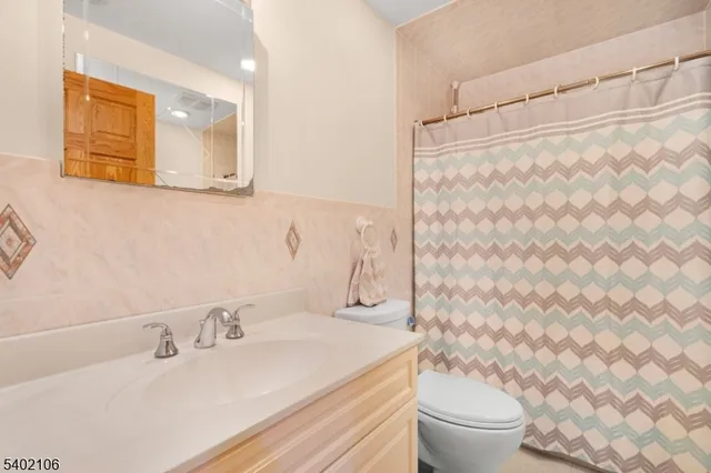 $4,100 | 261 Old York Road, Bridgewater, NJ 08807