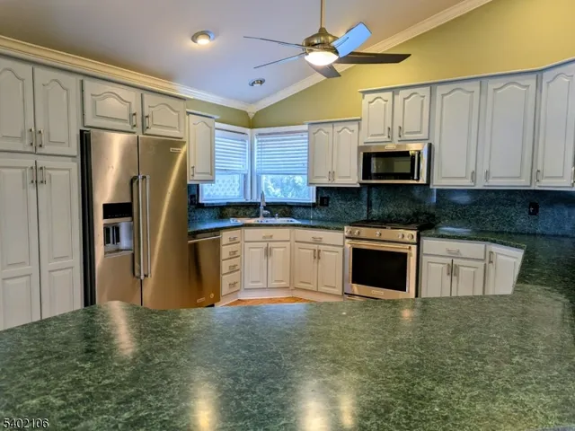 $4,100 | 261 Old York Road, Bridgewater, NJ 08807