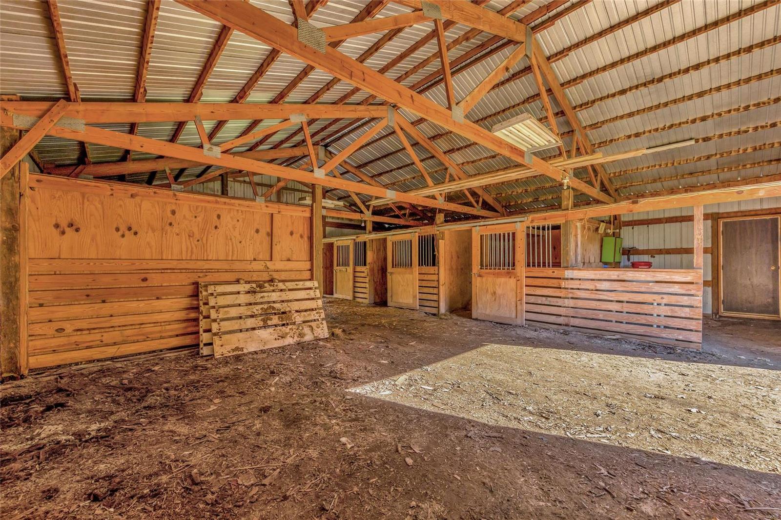 4658 Wilson Road Defiance, MO 63341 - Photo 11 of 21