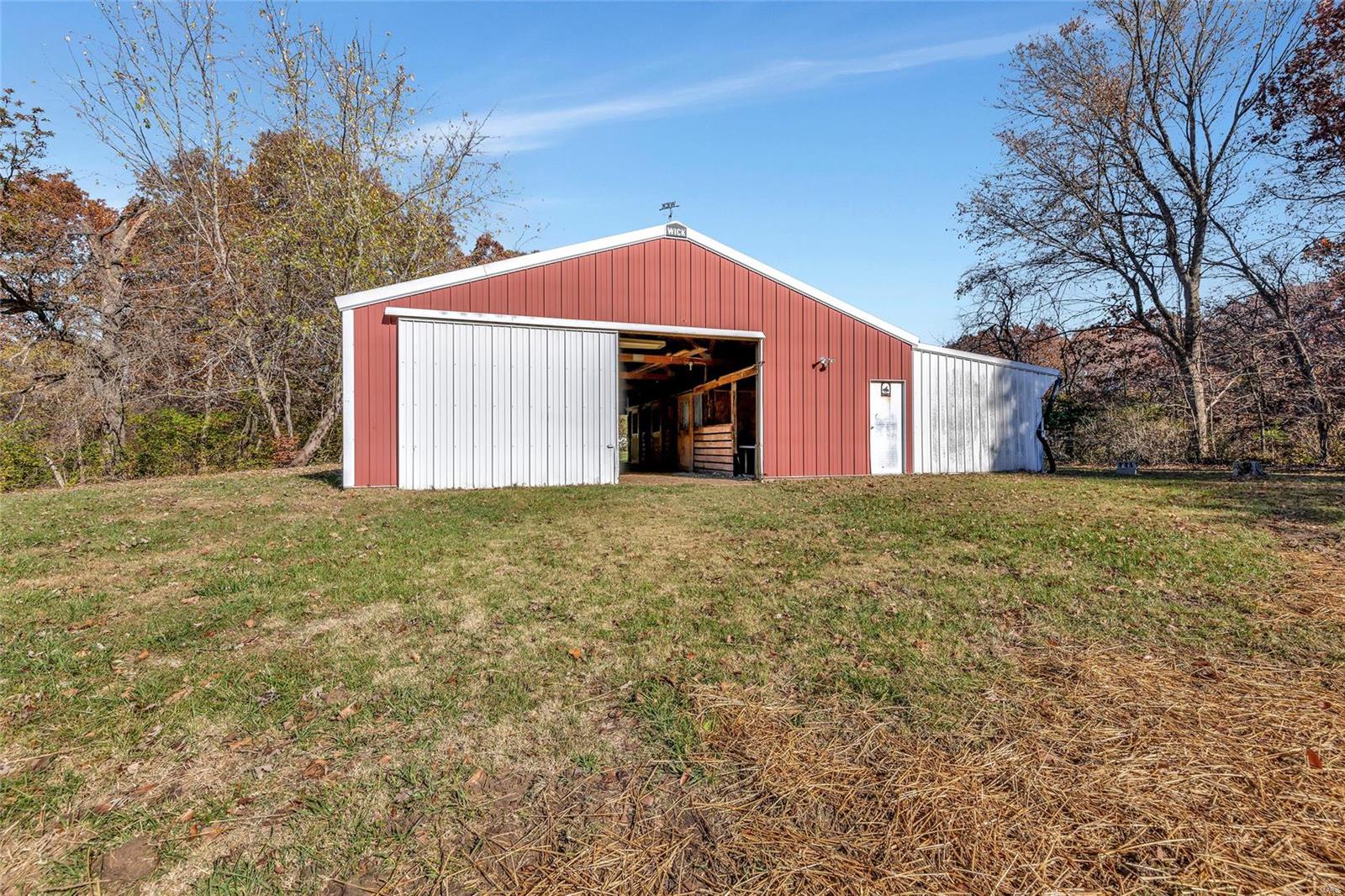 4658 Wilson Road Defiance, MO 63341 - Photo 7 of 21