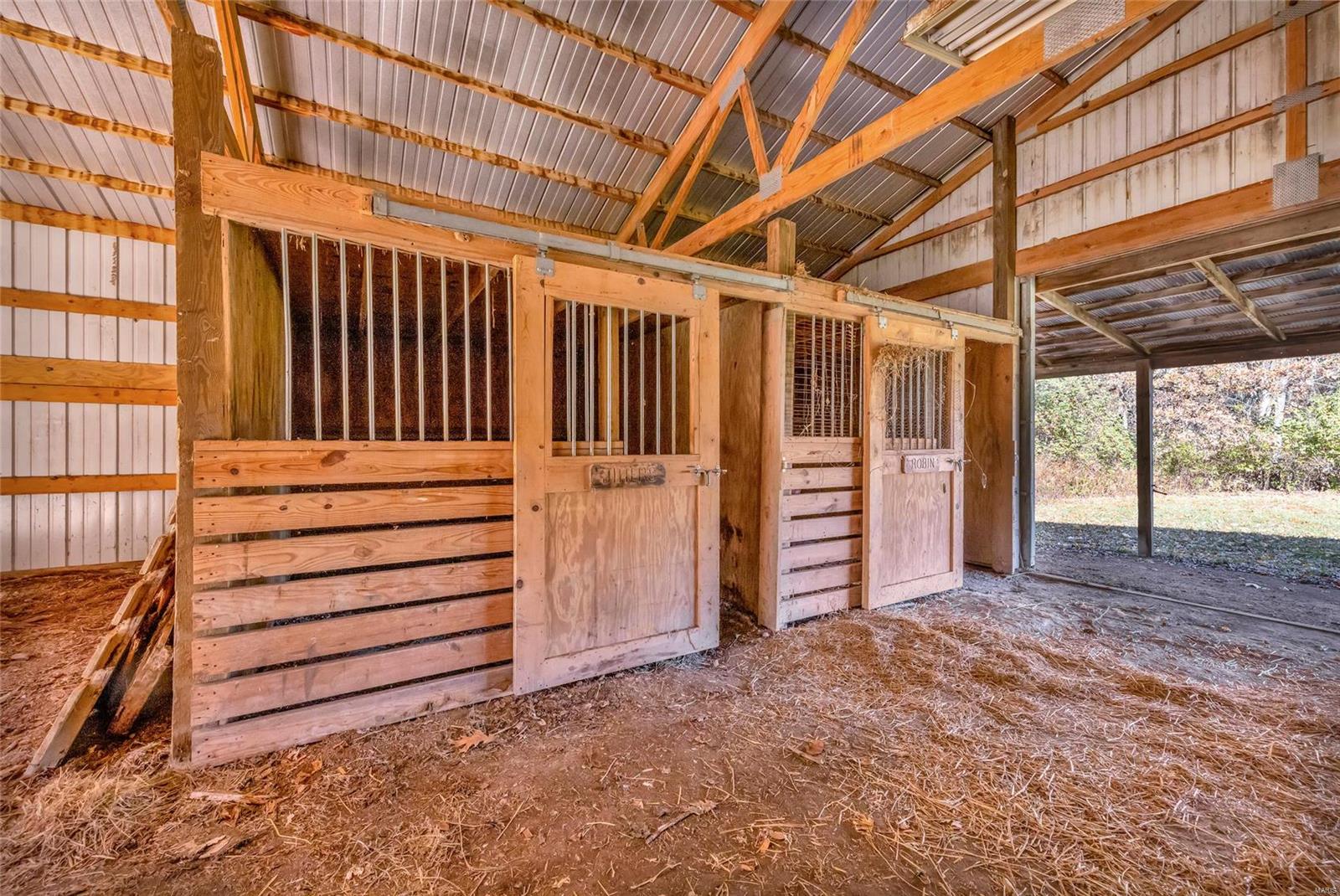 4658 Wilson Road Defiance, MO 63341 - Photo 10 of 21