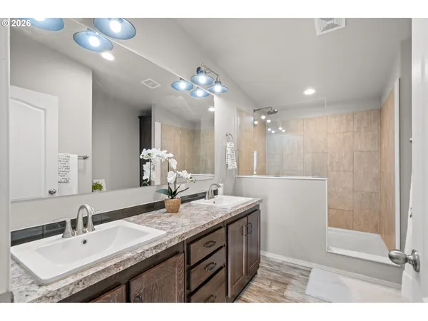 $405,000 | 45315 Trail Drive, Pendleton, OR 97801