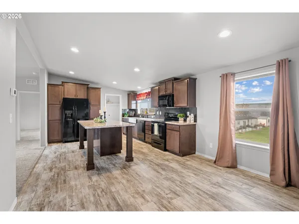 $405,000 | 45315 Trail Drive, Pendleton, OR 97801