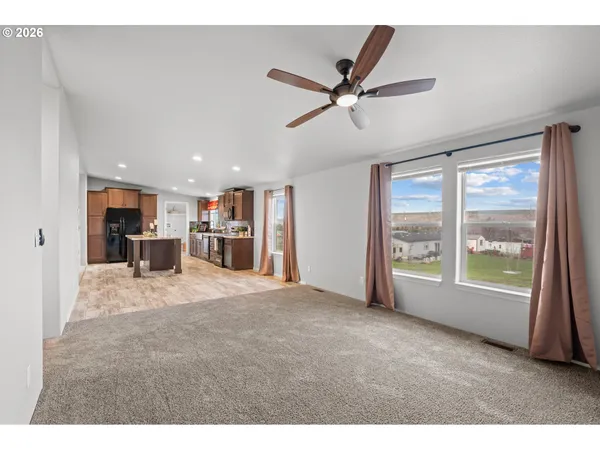 $405,000 | 45315 Trail Drive, Pendleton, OR 97801