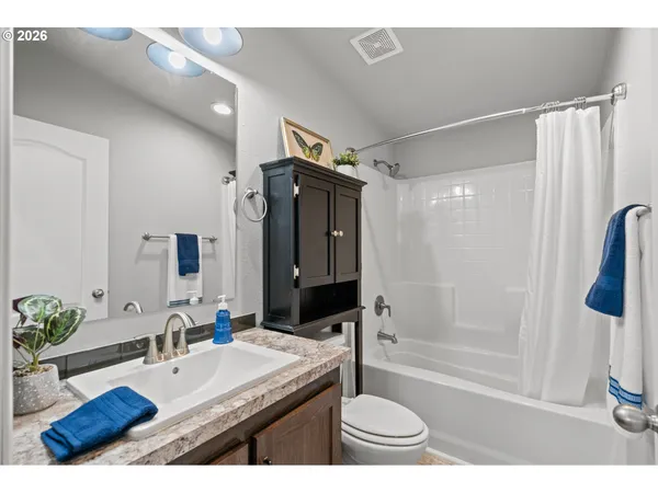 $405,000 | 45315 Trail Drive, Pendleton, OR 97801