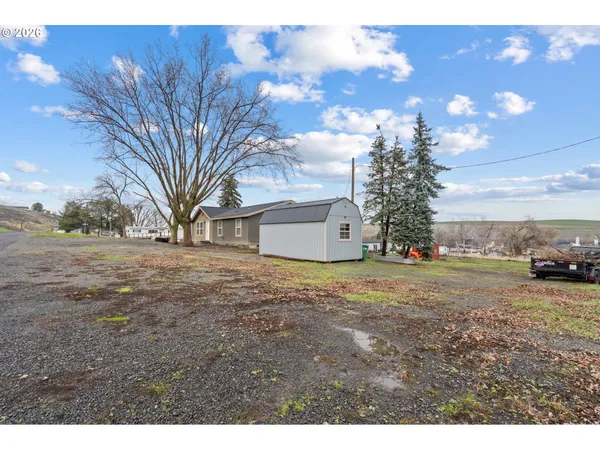 $405,000 | 45315 Trail Drive, Pendleton, OR 97801