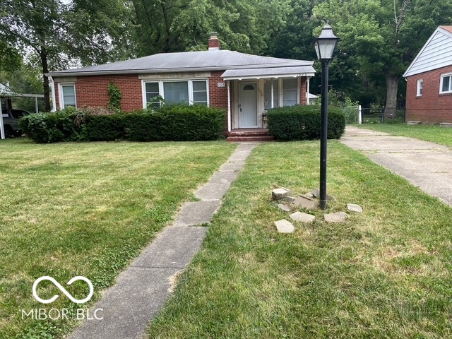 1925 North Leland Ave  