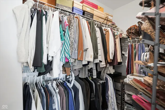 $425,000 | 737 Switchyard Place, Indianapolis, IN 46202