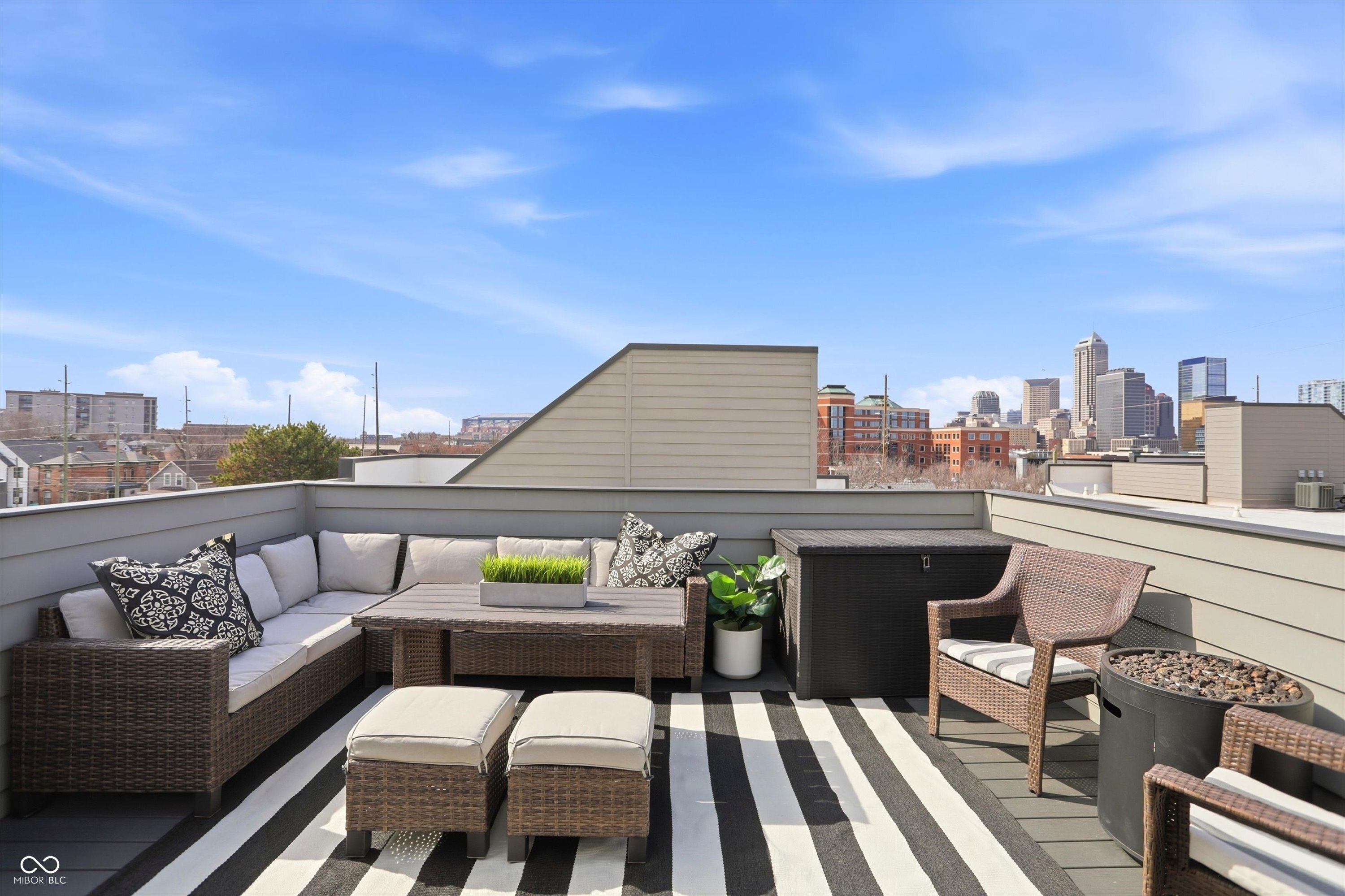 737 Switchyard Place Indianapolis, IN 46202 - Photo 42 of 57