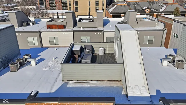 $425,000 | 737 Switchyard Place, Indianapolis, IN 46202