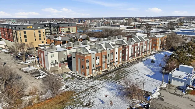 $425,000 | 737 Switchyard Place, Indianapolis, IN 46202