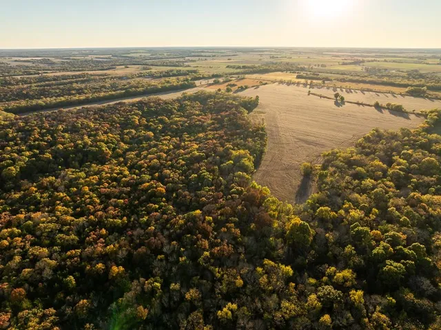 $885,000 | 6675 Irwin Road, Blue Mound, KS 66010