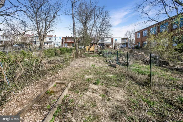 $375,000 | 230 East 5th Street, Frederick, MD 21701