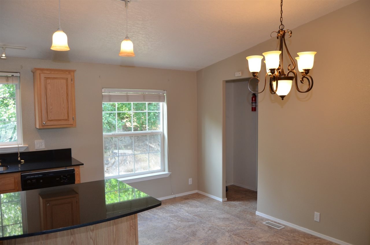 1406 South Winter Road Spokane Valley, WA 99212 - Photo 8 of 20 Gallery Image 8