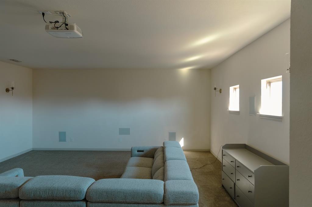 2417 Mare Road Carrollton, TX 75010 - Photo 29 of 38 Gallery Image 29