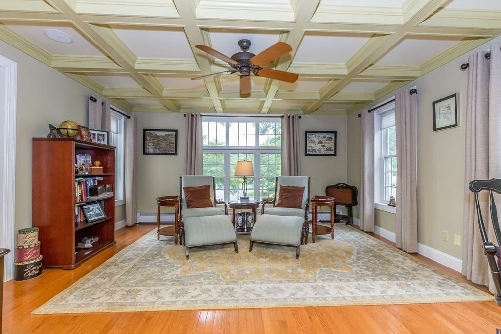 11 Knoll Road Dracut, MA 01826 - Photo 12 of 39 Gallery Image 12