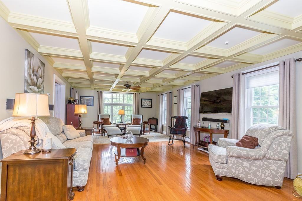11 Knoll Road Dracut, MA 01826 - Photo 13 of 39 Gallery Image 13