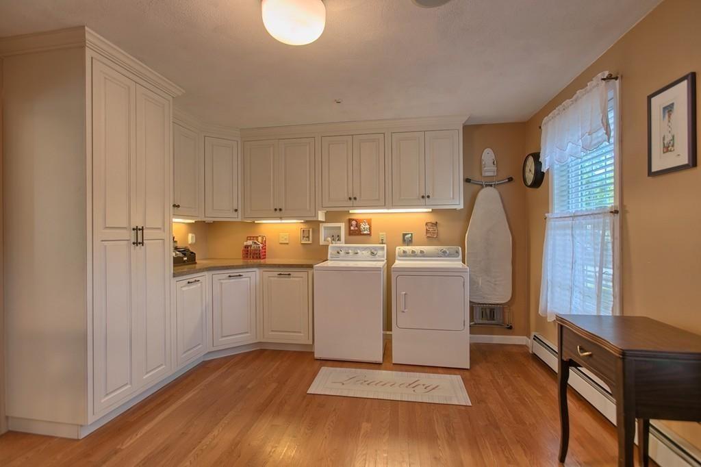 11 Knoll Road Dracut, MA 01826 - Photo 17 of 39 Gallery Image 17