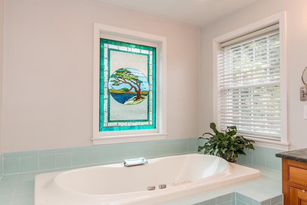 11 Knoll Road Dracut, MA 01826 - Photo 22 of 39 Gallery Image 22