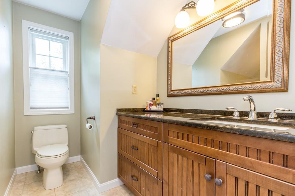 11 Knoll Road Dracut, MA 01826 - Photo 28 of 39 Gallery Image 28