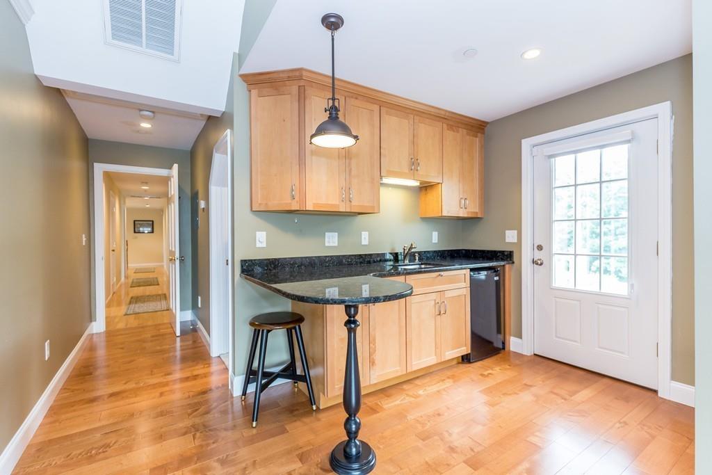 11 Knoll Road Dracut, MA 01826 - Photo 29 of 39 Gallery Image 29