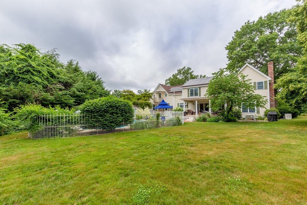 11 Knoll Road Dracut, MA 01826 - Photo 37 of 39 Gallery Image 37