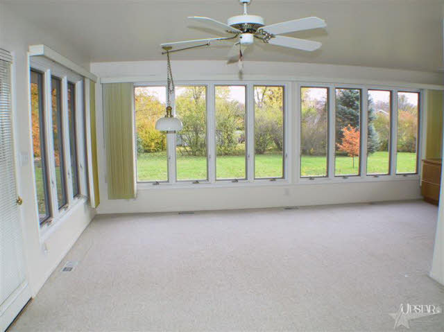 6319 West Hills Road Fort Wayne, IN 46804 - Photo 11 of 20 Gallery Image 11