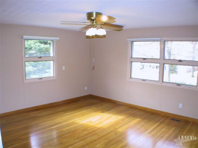 6319 West Hills Road Fort Wayne, IN 46804 - Photo 13 of 20 Gallery Image 13
