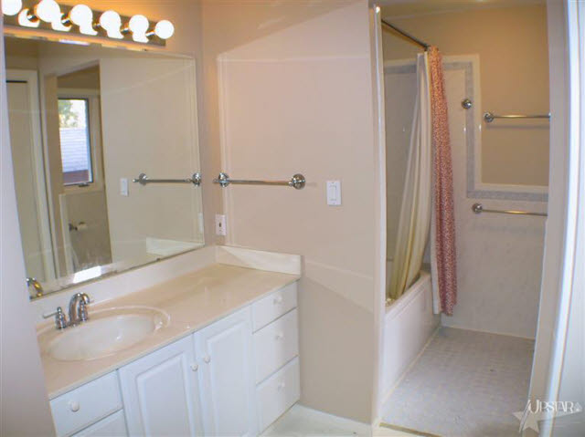 6319 West Hills Road Fort Wayne, IN 46804 - Photo 16 of 20 Gallery Image 16