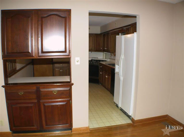 6319 West Hills Road Fort Wayne, IN 46804 - Photo 6 of 20 Gallery Image 6