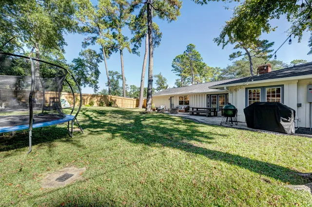 $575,000 | 1827 Peer Drive, Houston, TX 77043