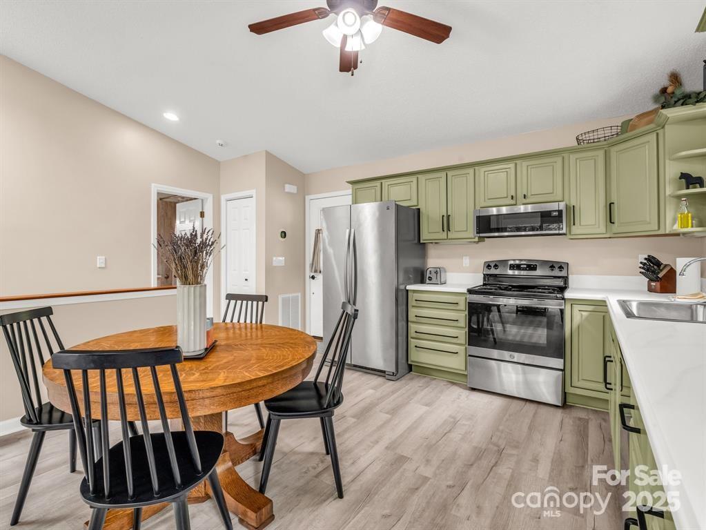 119 Celestial Way Mill Spring, NC 28756 - Photo 4 of 30