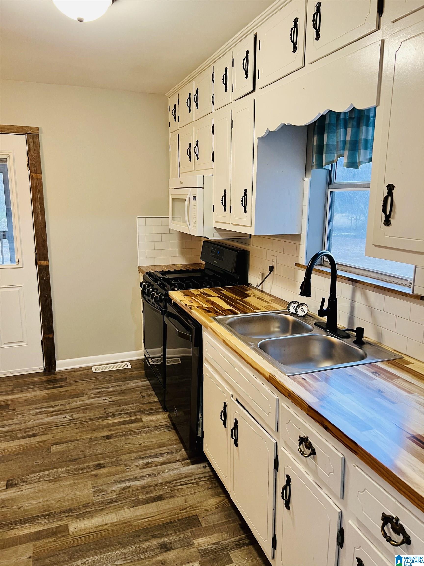 3962 Five Points Road Blountsville, AL 35031 - Photo 16 of 18