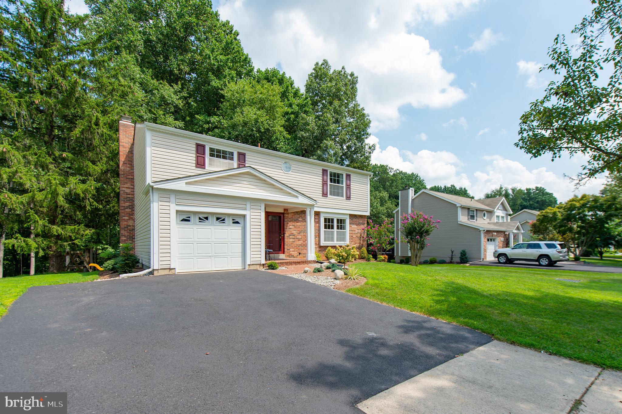 1304 Windmill Lane Silver Spring, MD 20905 - Photo 2 of 34