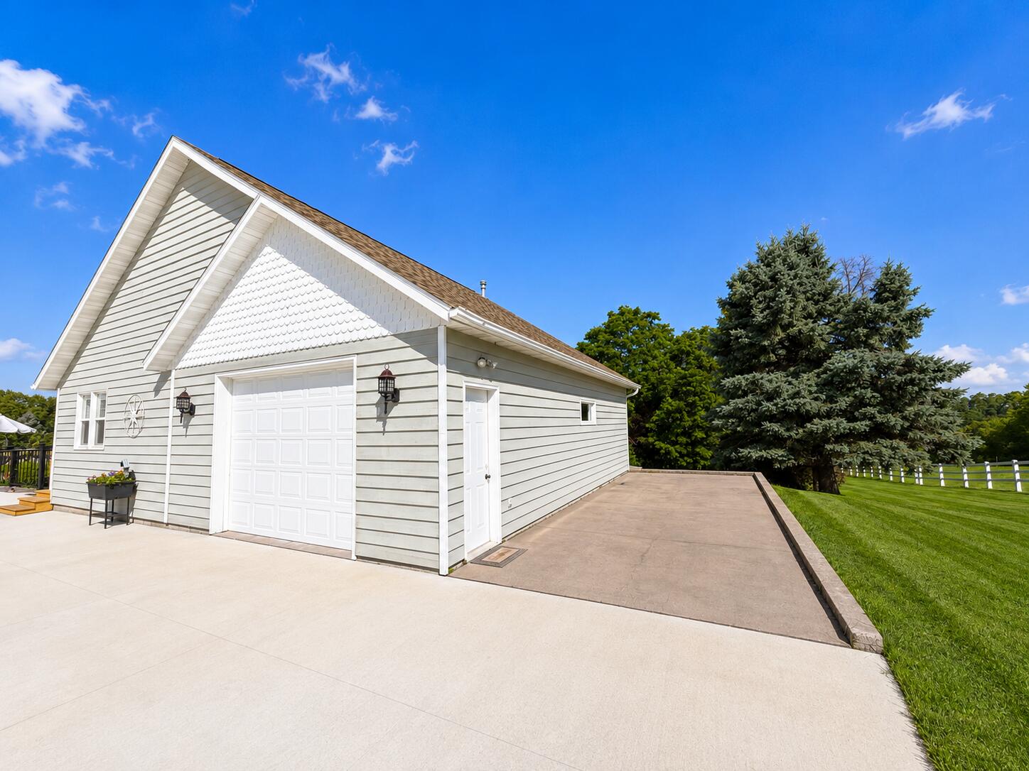 2220 Garvin Heights Road Winona, MN 55987 - Photo 44 of 59 44 shop