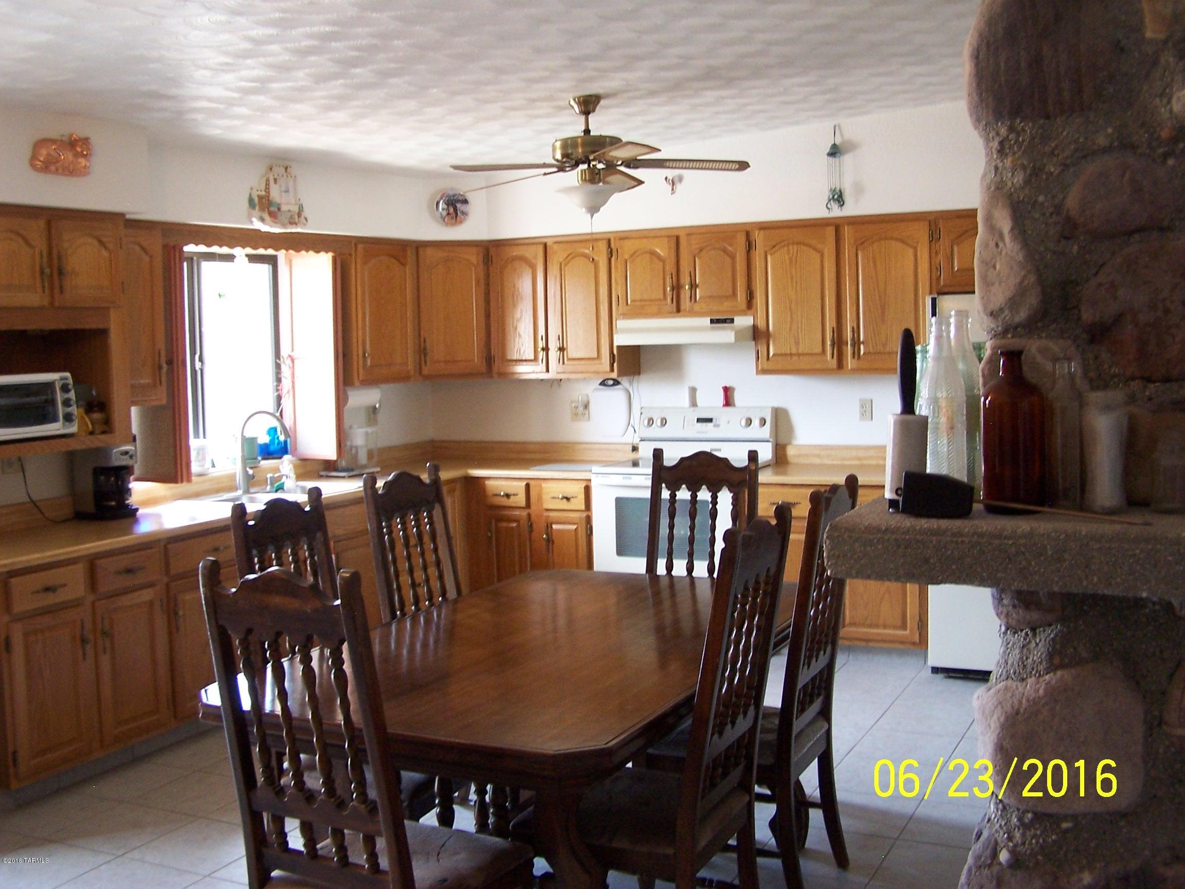 3020 West Clark Road Benson, AZ 85602 - Photo 14 of 42 Gallery Image 14