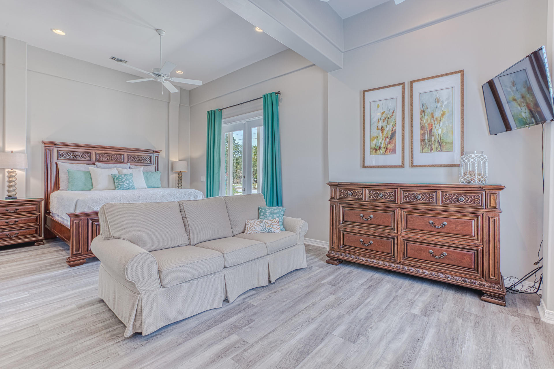 4583 Luke Avenue Destin, FL 32541 - Photo 22 of 86 a living room with furniture and a dresser