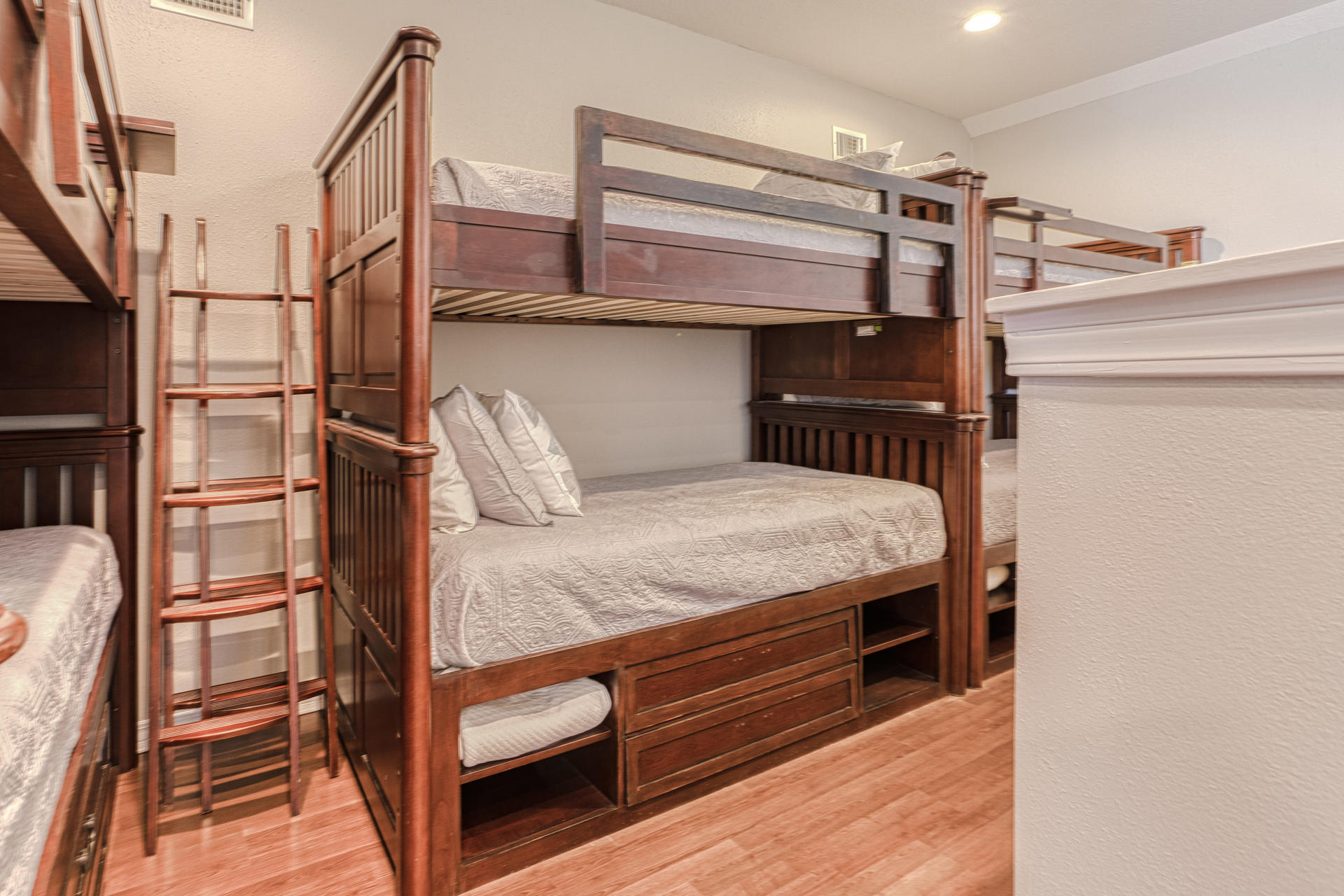 4583 Luke Avenue Destin, FL 32541 - Photo 47 of 86 bedroom 6