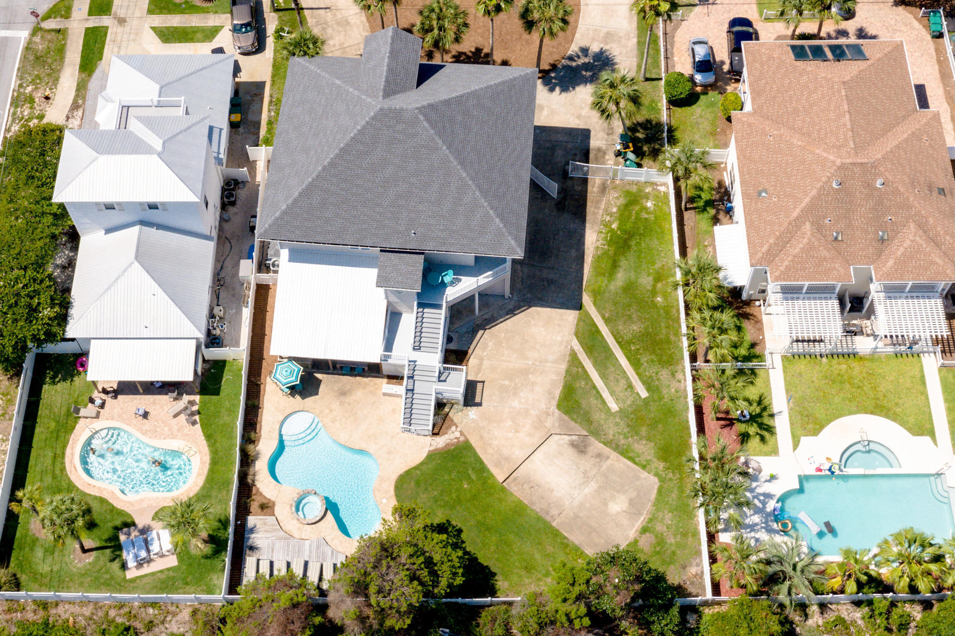 4583 Luke Avenue Destin, FL 32541 - Photo 83 of 86 an aerial view of residential houses with outdoor space and parking