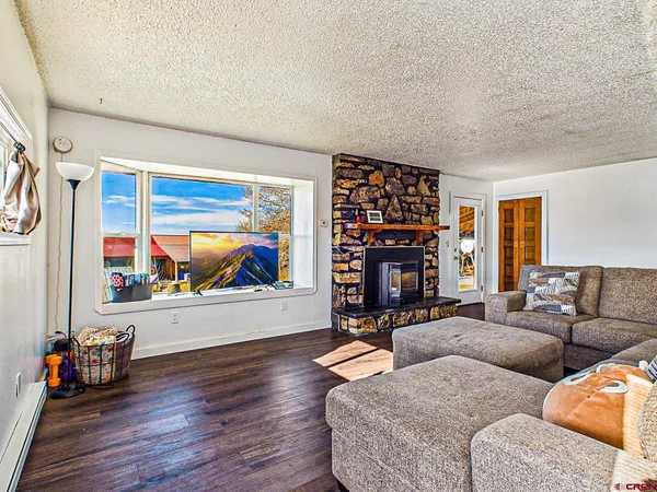 $450,000 | 25615 Starner Loop Road, Cedaredge, CO 81413