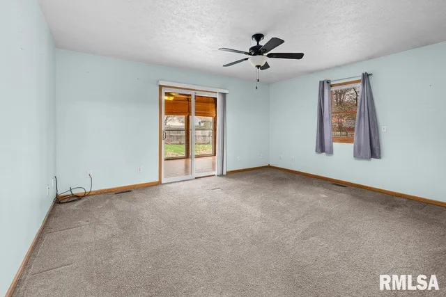 $239,000 | 304 7th Street, Hampton, IL 61256